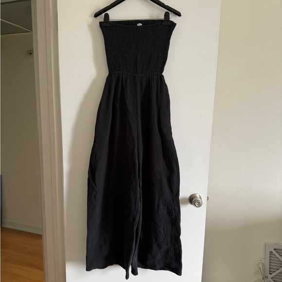 Aerie Black Gauzy Strapless Wide Leg Jumpsuit size Large EUC - Picture 10 of 13